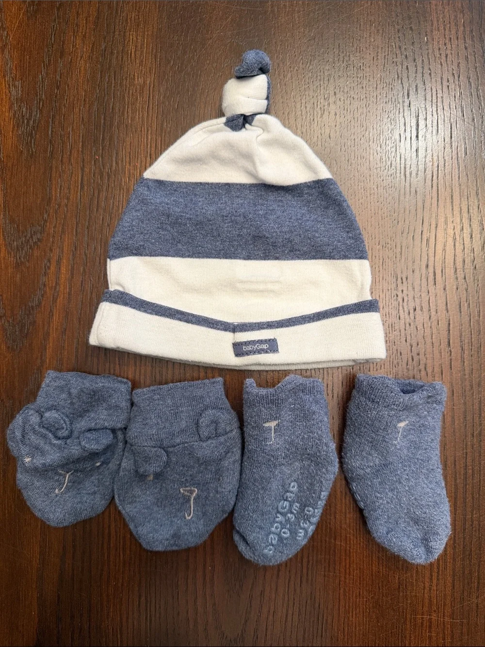 Baby Gap 10 Pc Newborn Hat Mitten Sock Set 0-3M Blue Gray Cotton Gift